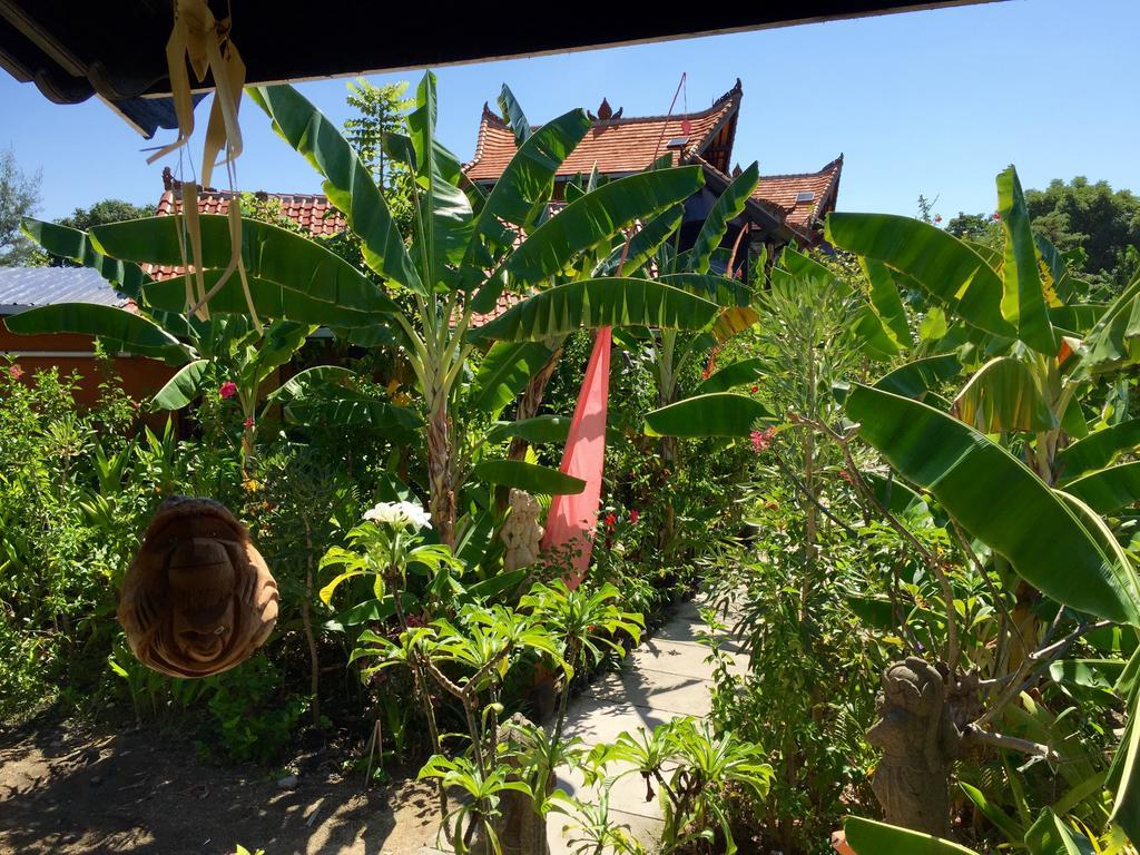Mahogany Cottage Gili Meno Esterno foto